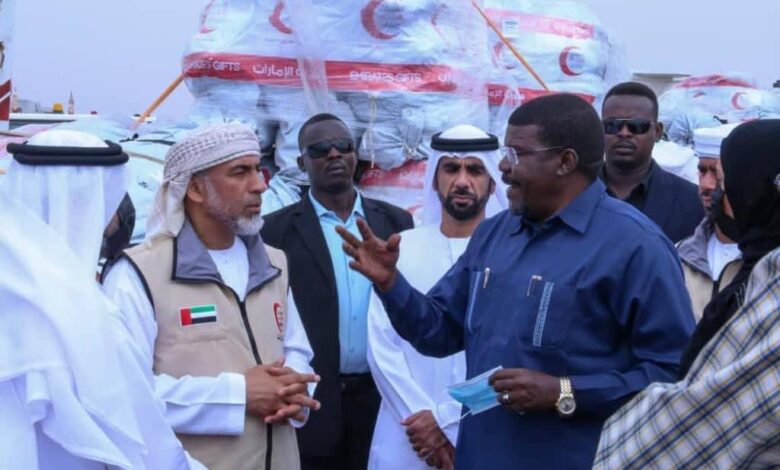 الطاهرحجر يعرب عن تقديرالسودان للدعم الإماراتي للمتضررين من السيول والأمطار