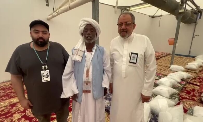 شاهد بالفيديو …أول تصريح للشيخ / محمد اونور  مسؤول المشاعر لحجاج ولاية البحر الاحمر بعد وقوفه ميدانيا علي استلام المخيمات بمشعر مني