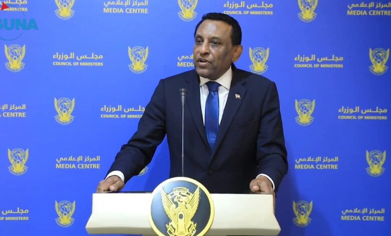 في أول خطاب له للأمة السودانية رئيس الوزراء الدكتور كامل إدريس :- في أول خطاب له للأمة السودانية رئيس الوزراء الدكتور كامل إدريس :-