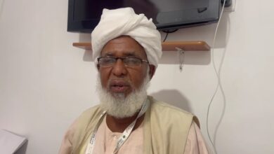 شاهد بالفيديو  الشيخ  /احمد لباب رئيس الإرشاد  لحجاج البحر الاحمر يحذر  الحجاج بامر  خطير خلال ايام المشاعر (بمني وعرفات)  تعرف علي عليها…