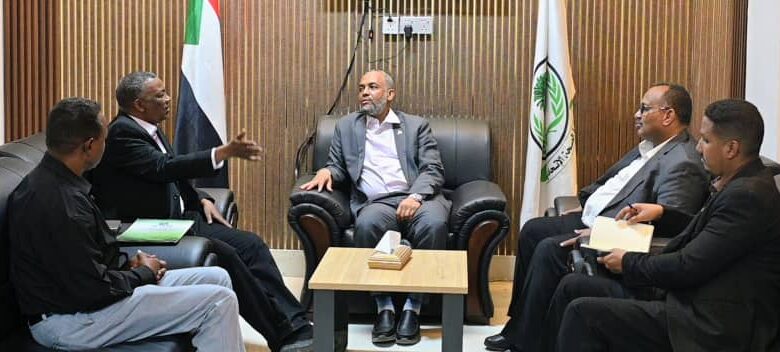 وزير الصحة تبحث الوضع الصحي الراهن ومكافحة الأوبئة ونواقل الأمراض بالنيل الأبيض وزير الصحة تبحث الوضع الصحي الراهن ومكافحة الأوبئة ونواقل الأمراض بالنيل الأبيض