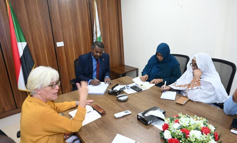 وزير الدولة بالمالية يؤكد تعزيز الشراكة مع الايفاد وزير الدولة بالمالية يؤكد تعزيز الشراكة مع الايفاد