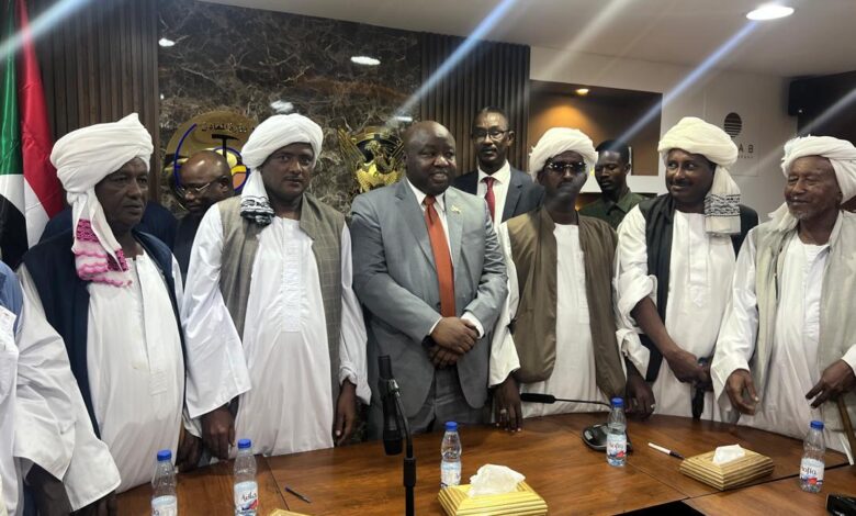 أكدوا أحقيتهم بمقعد مدير شركة الموارد المعدينة…. الإداراة الأهلية بشرق السودان تتمسك بحقوقها في المناصب