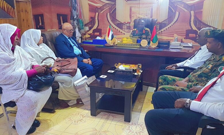 قيادة الفرقة الثالثة مشاة تهني المصرف بيوم الادخار العالمي 