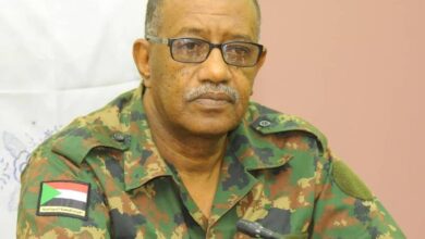 المستشار الصحفي لرئيس مجلس الوزراء محمد محمد خير يشيد لوالي البحر الأحمر ويقدم تسجيل بعنوان بورتسودان بلا زباب