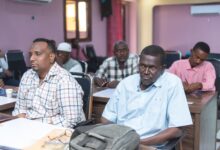 انطلاق دورة تدريبية على سلاسل التوريد ونظام إدارة المعلومات لمنسوبي إدارات الأمراض السارية بالولايات.   