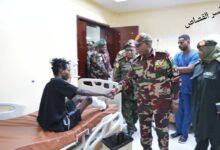 المدير العام لجهاز المخابرات العامة يتفقد جرحي ومصابي معركة الكرامة وعدداً من المرافق بولاية الخرطوم
