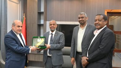 وزير الصحة يلتقي سفير ايران بالسودان وزير الصحة يلتقي سفير ايران بالسودان