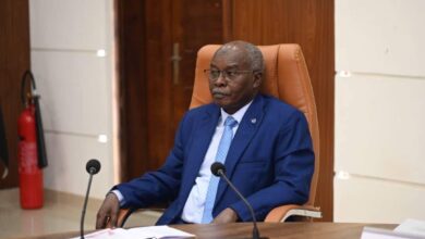 مجلس الوزراء يجيز مشروع الموازنة الطارئة للدولة للعام المالي 2026م و يصفها بالمعجزة ويشيد بوزارة المالية